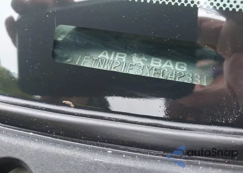 1999 Ford F250 Super Duty from USA, damaged, VIN 1FTNW21F3XEC42331